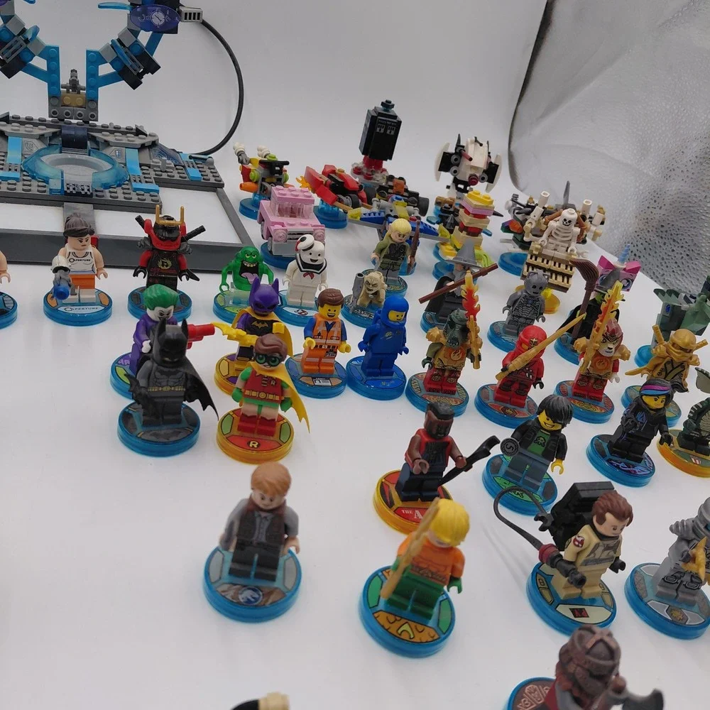 Lego Dimensions Xbox One Huge Lot 50 Characters 46 Vehicles Portal Base Game Pcs